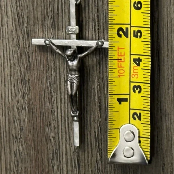 Vintage Rosary Beads & Vintage Rosary Case - Picture 7 of 14